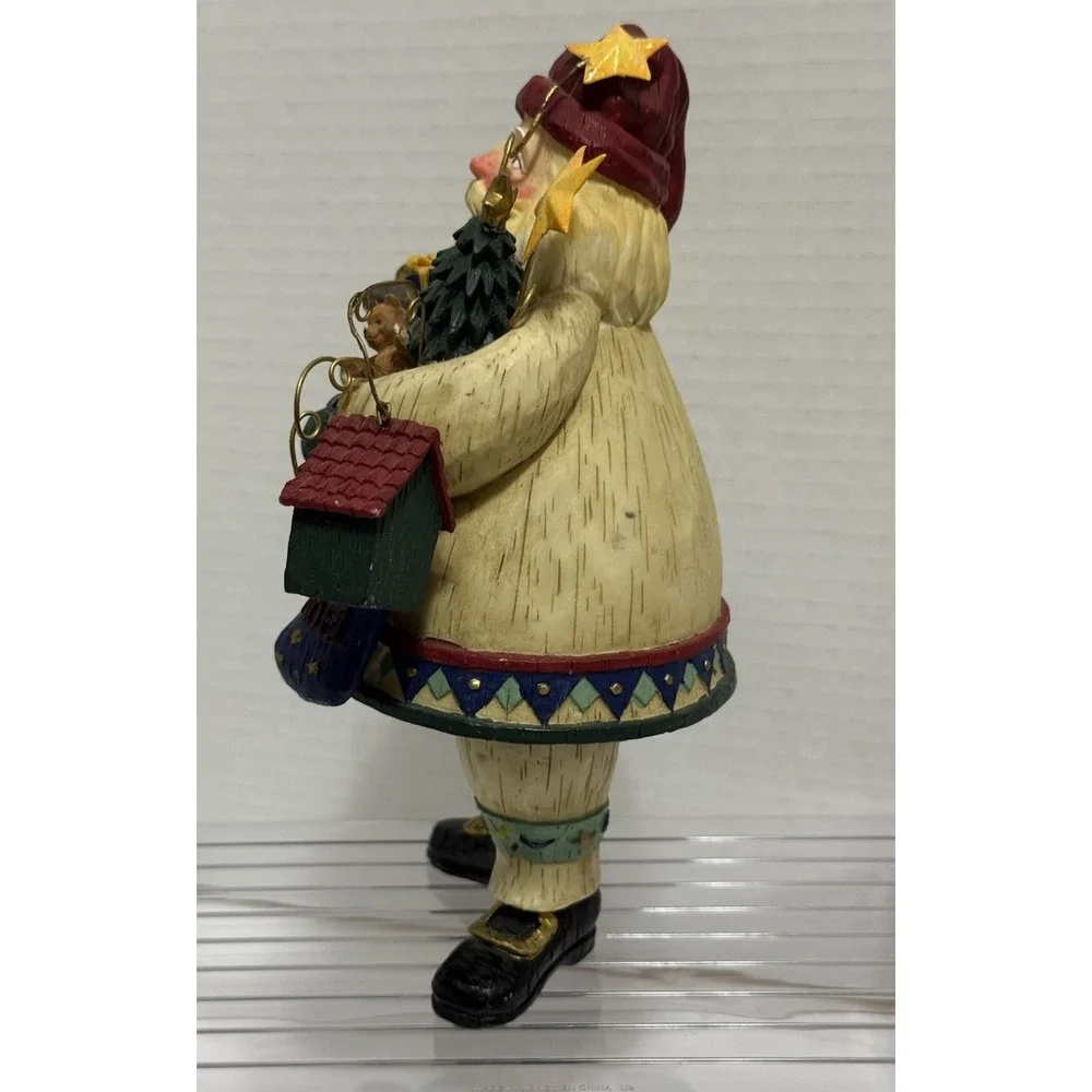 Charming Vintage Santa - Classic Christmas Decor‎ With A Minor Flaw